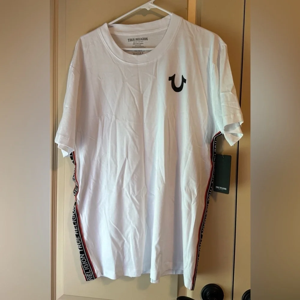 True Religion White Short Sleeve Tee with Black Logo Size XL